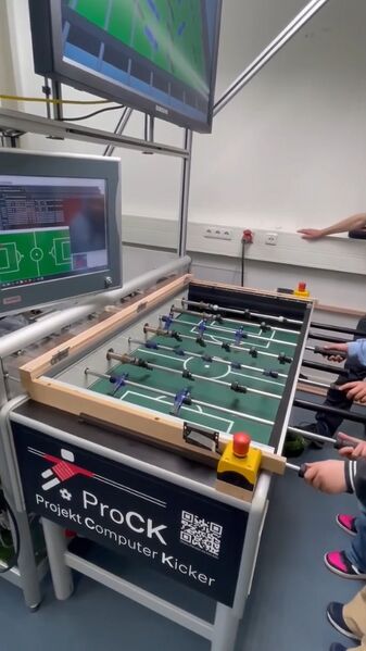 Datei:Girls Day Action Preview.jpg