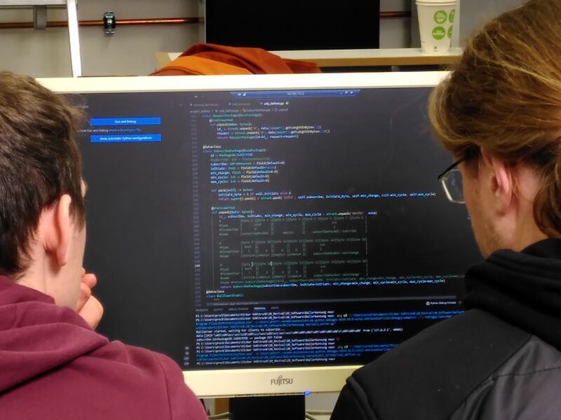 Datei:Small SW-Entwicklung in Action.jpg