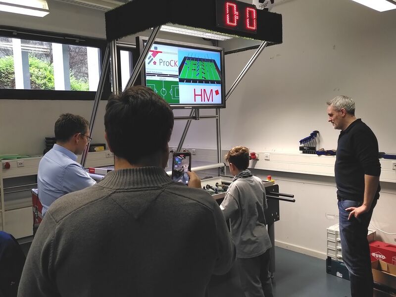 Datei:Small TdoT Player Kid.jpg